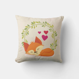 Coussin Renard orange mignon, Coeurs rouges et une couronn
