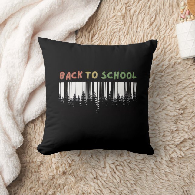 Coussin Retour à l'école avec une touche d'arbres sauvages (Couverture)