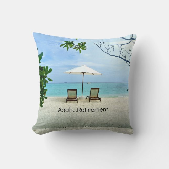 Coussin Retraité, détendu à la plage (Recto)