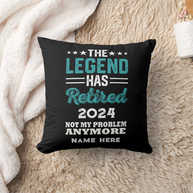 Coussin Retraite personnalisée La légende a pris sa retrai (Couverture)