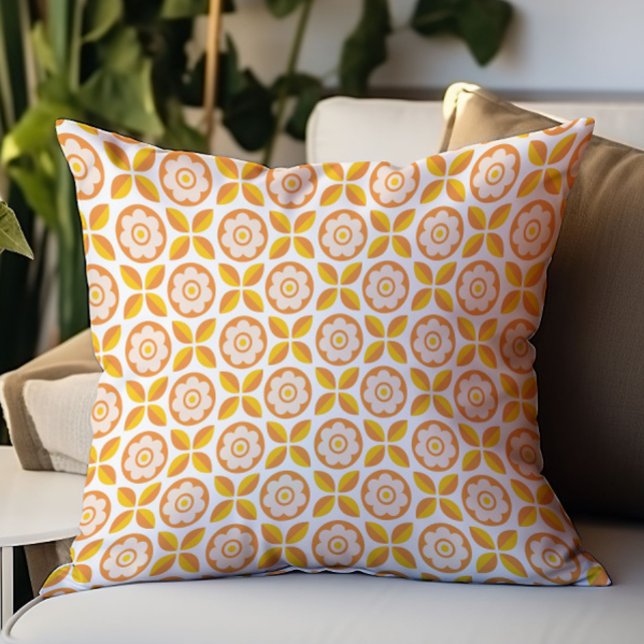 Coussin Retro Orange Blush rose Jaune Motif Floral (Créateur téléchargé)