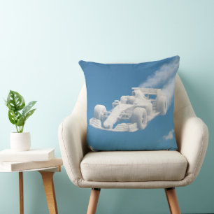 Coussin Rêveur de cloud racer, voiture de course F1 surréa