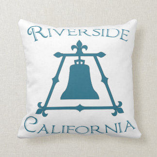 Coussin Rive, conception de la Californie Raincross Fleur