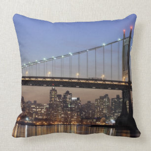 Coussin Robert F. Kennedy Bridge