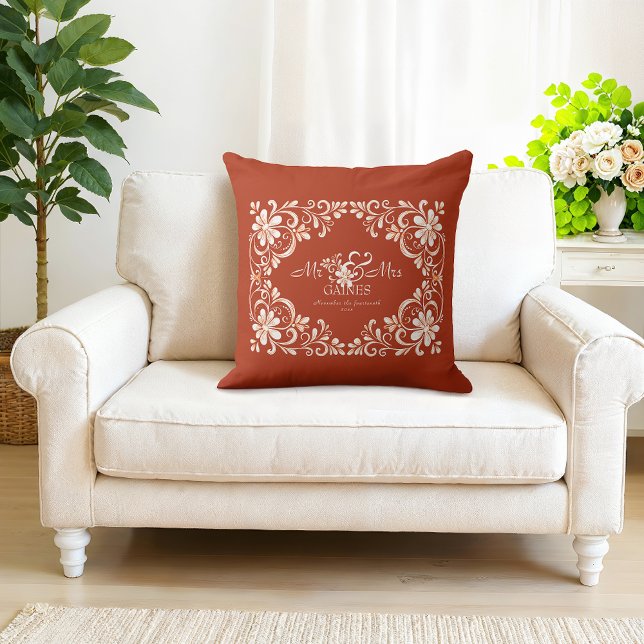 Coussin Romantique Rouge Rouillé Shabby Chic Monsieur Mada (Créateur téléchargé)