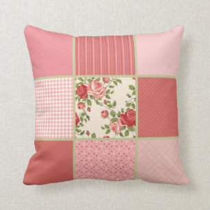 Coussin Rose floral vintage Valentine de sabot d'édredon