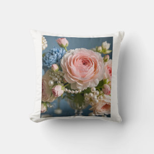 Coussin Rose rose délicate avec perle dans un vase