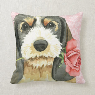 Coussin Rose Valentin Petit Basset Griffon vendeen