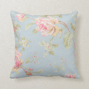 Coussin Roses chics minables blancs de bleus layette