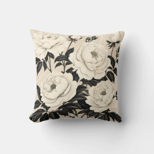 Coussin Roses vintages Et Pies Sur Crème