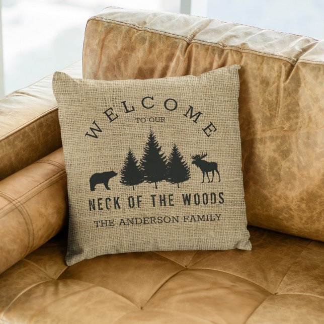 Coussin Rustic Cosy Cabine Bienvenue Nom de famille (Créateur téléchargé)