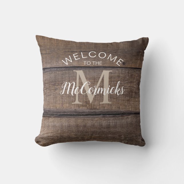 Coussin Rustic Farmhouse Brown Nom de famille Monogramme (Recto)