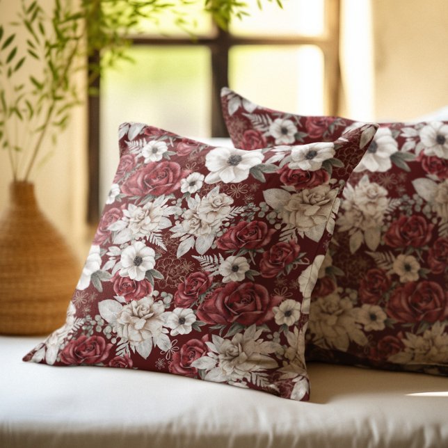 Coussin Rustique Bourgogne Crème Rose motif floral (Créateur téléchargé)