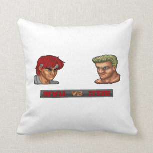 Coussin Ryu contre Joe