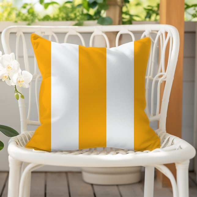 Coussin Saffron Jaune et blanc en bandes verticales de cab (Créateur téléchargé)