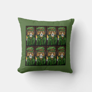COUSSIN SAINT PATTY BEAGLE
