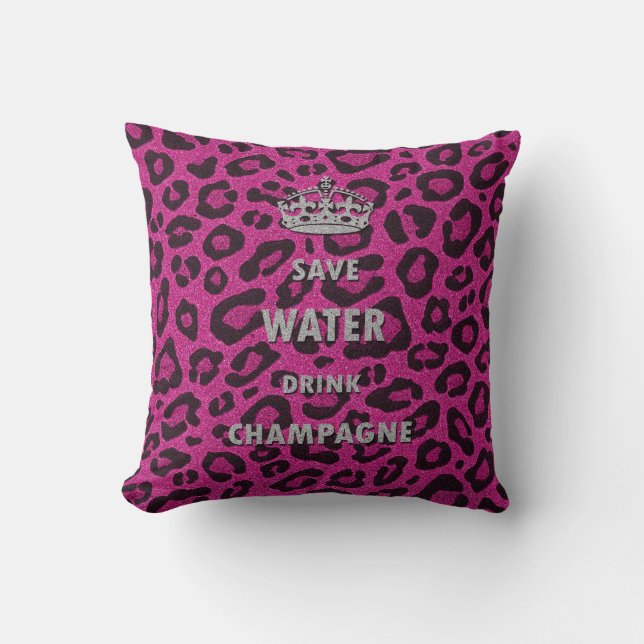 Coussin Sauvez l'eau boire du champagne empreinte de léopa (Recto)