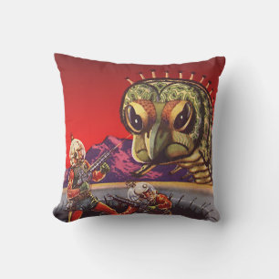 Coussin Science-fiction vintage Géant mille-pattes insecte