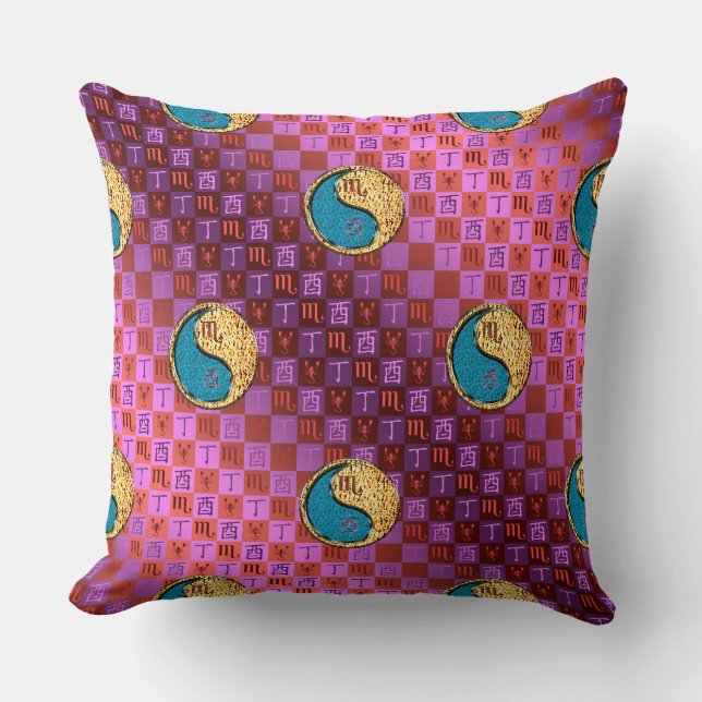 Coussin Scorpion & Coq de Feu (Recto)