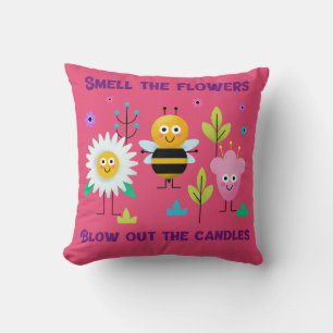 Coussin Sentez les fleurs soufflez les bougies