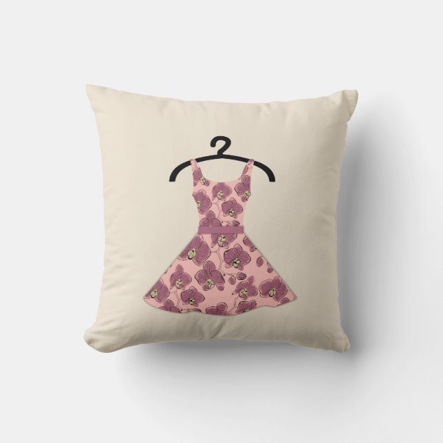 Coussin Soixante, robe (Recto)