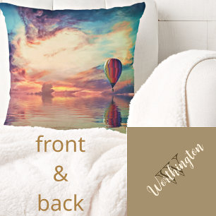 Coussin Soleil levant à air chaud teinté d'or personnalisé