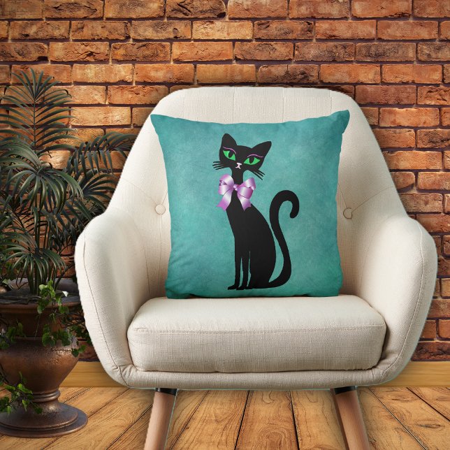 Coussin Sophisticated Black Cat green Eyes Pink Bow Aqua (Pretty sophisticated black cat in pink bow green eyes on aqua blue decorative pillow.)