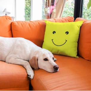 Coussin Sourire jaune clair rétro
