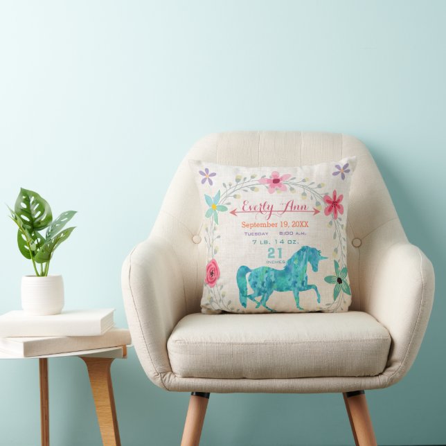 Coussin Statistiques de naissance Bébé Fille Créatures mag (Chaise)