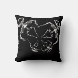 Coussin Stretched X-Ray Skeleton Family B&W