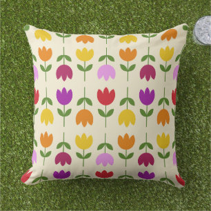 Coussin Style scandinave coloré sur Crm Flower Motif