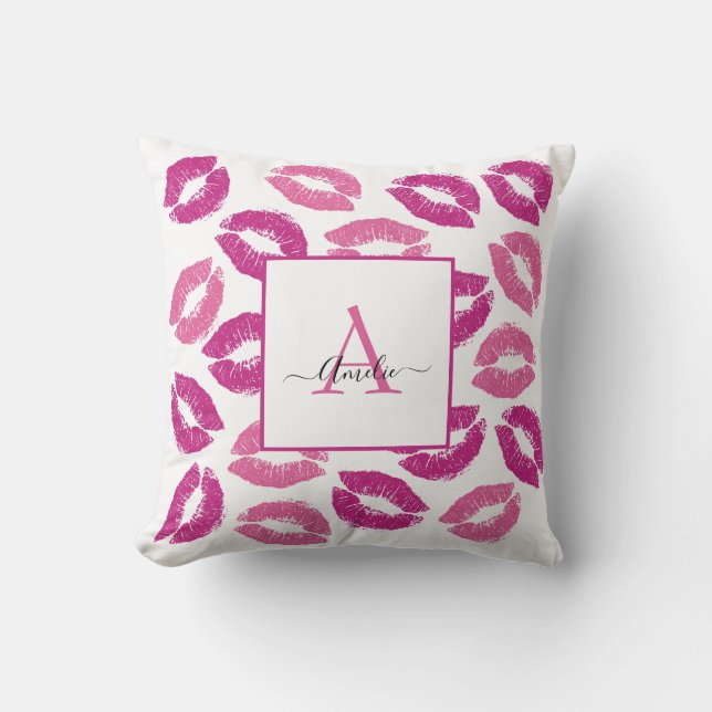 Coussin Stylo Girl Pink Kisses Lips Nom du monogramme (Recto)