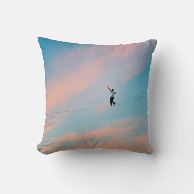 Coussin Sur Tightrope (Recto)