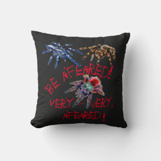 Coussin Tarantula bleu/rouge/orange/noir être a'craint T-S