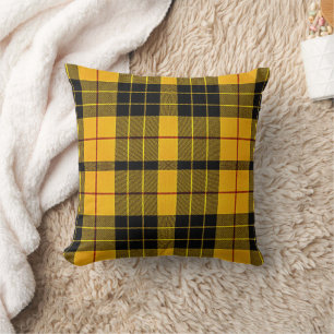 Coussin Tartan jaune et noir avec rayures rouges