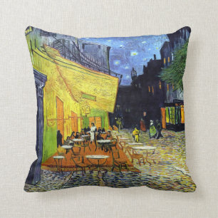 Coussin Terrasse de café la nuit par Vincent van Gogh 1888