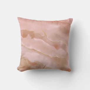 Coussin Texture or en marbre rose liquide