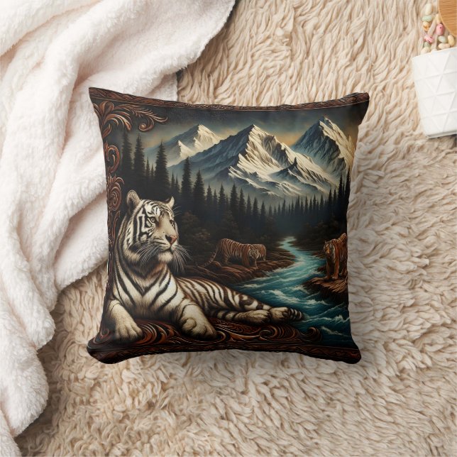 Coussin Tigers majestueux du Bengale par Mountain River (Couverture)
