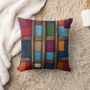 Coussin Tissus clairs sur bois rustique