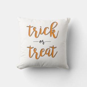 Coussin tour ou friandise halloween orange noir simple