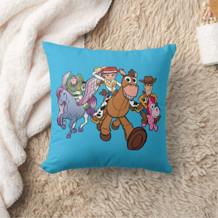 Coussin Toy Story 5   Woody, Jessie et Buzz partent en bal