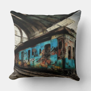 Coussin Train abandonné avec graffitis d'art urbain de rue