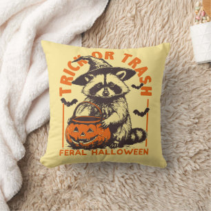 Coussin Trick ou Trash Funny Raccoon Halloween Vintage
