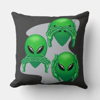 Coussin Trois Aliens sages