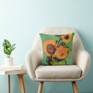 Coussin Trois tournesols dans un vase par Vincent van Gogh