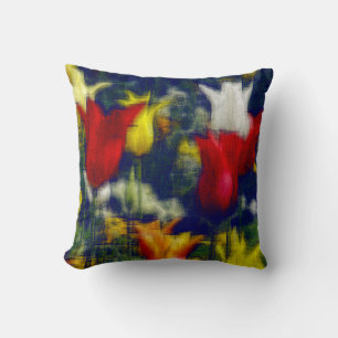 Coussin Tulipes effet numérique de style "impression"