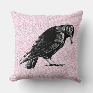 Coussin Un corbeau ou corneille Halloween rose et noir