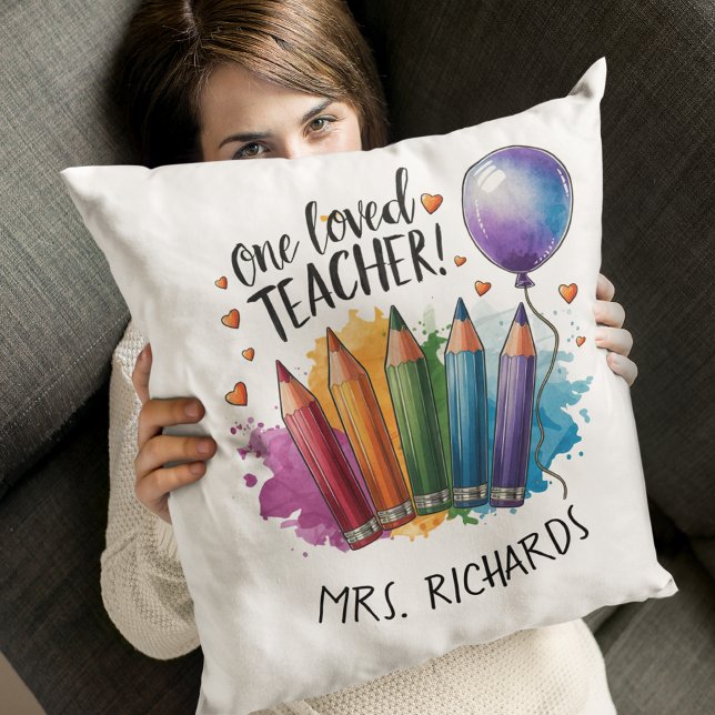 Coussin Un enseignant aimé Cadeau de Merci personnalisé (One Loved Teacher Personalised Thank You Gift Throw Pillow)