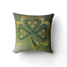 Un grand shamrock lumineux