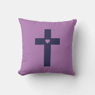 Coussin Une croix avec un cœur d'amour sacré